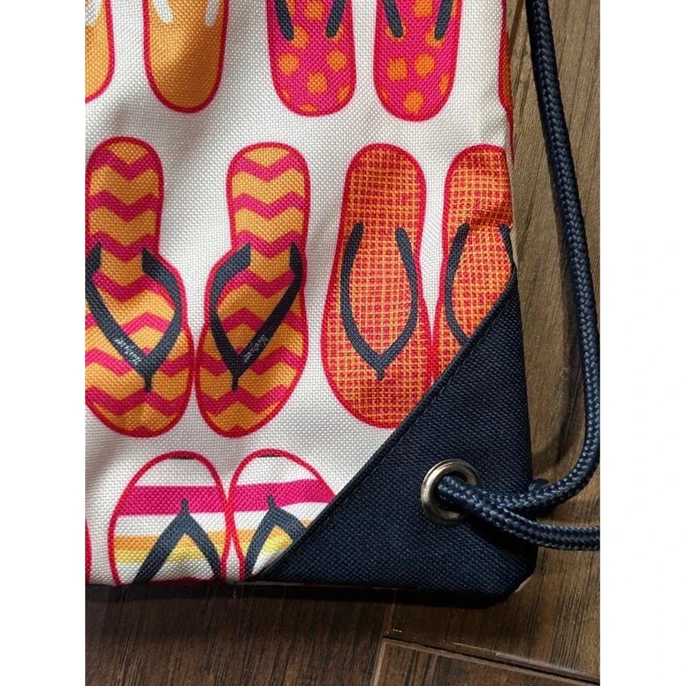 Thirty One Flip Flops Drawstring Backpack‎ Front Zipper Thermal Beach Pool Bag